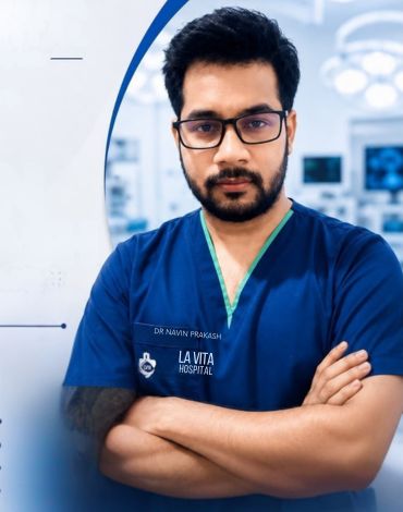 Dr. Navin Prakash - Neurosurgeon